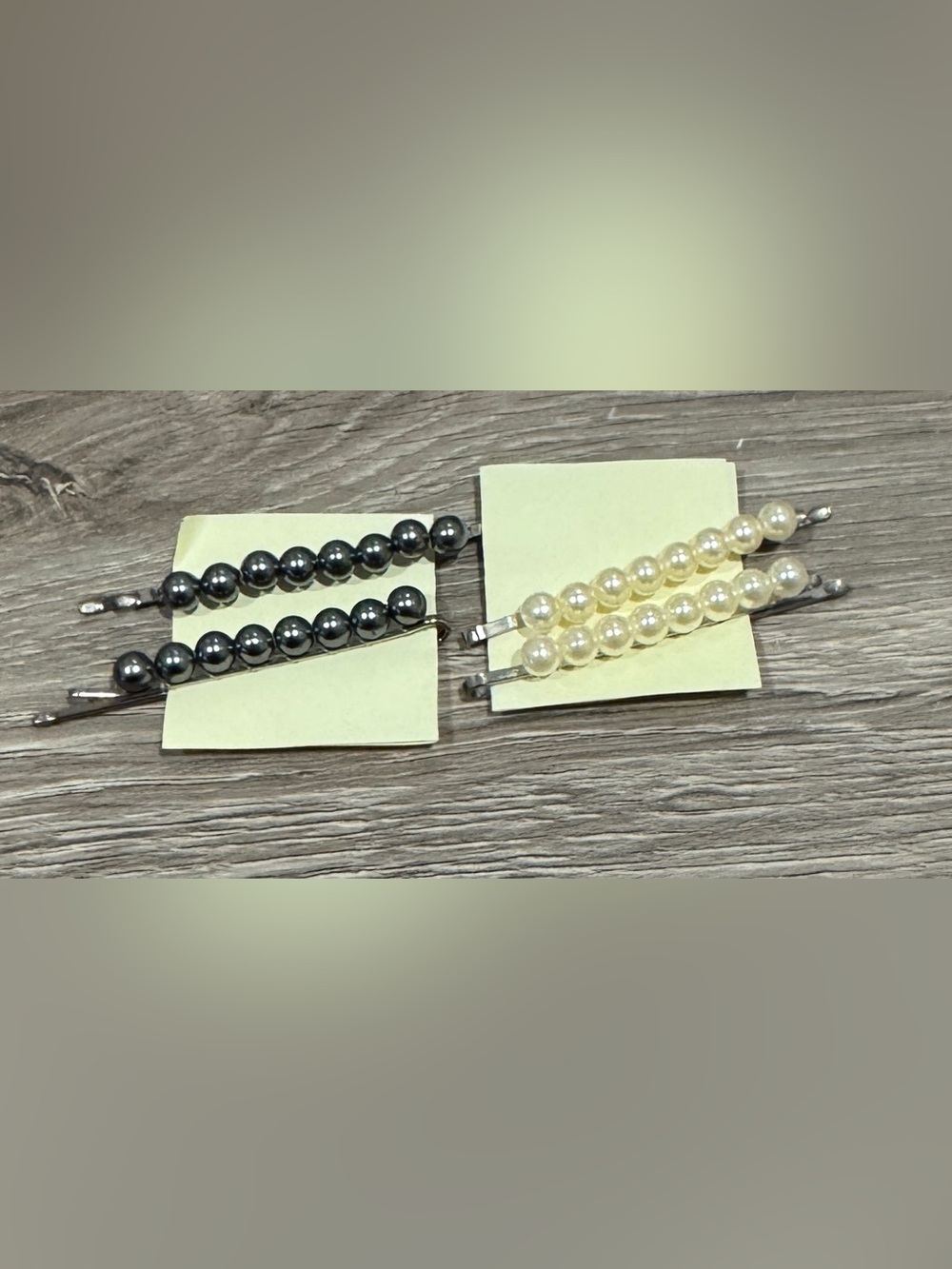 Pearl Bead Black & White Bobby Pins - Like New